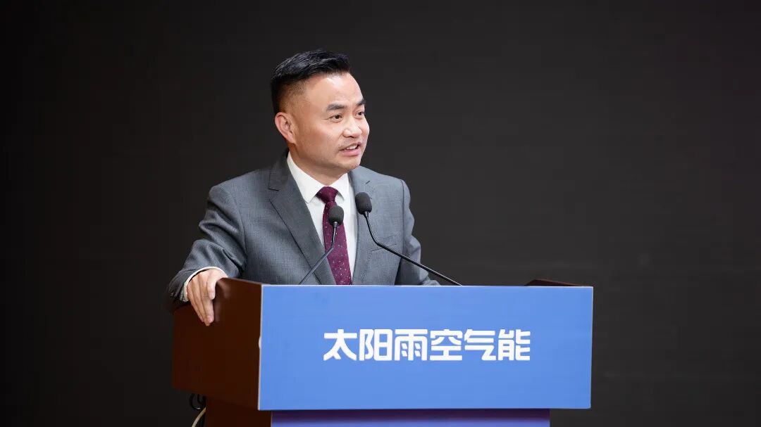 空气能,太阳能,热水器 空气能,太阳能,热水器