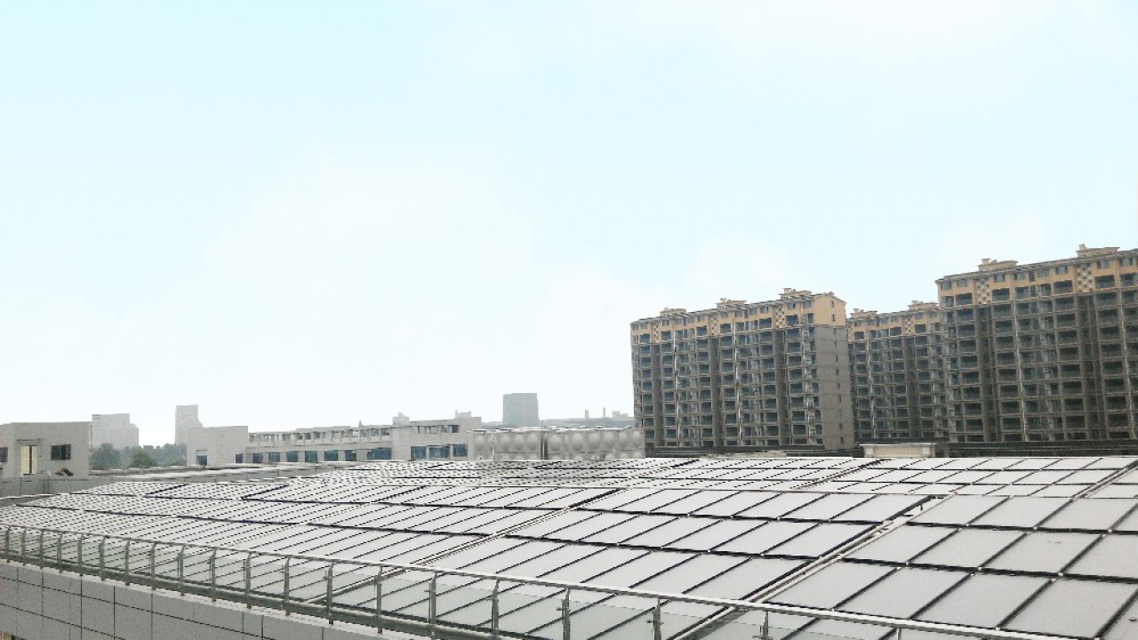 浙江大学医学院附属义乌医院平板太阳能热水系统