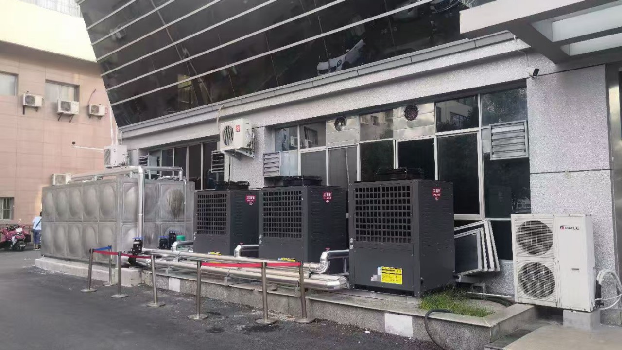 中国空空导弹研究院东区游泳馆池水加温淋浴加热系统清洁热水项目