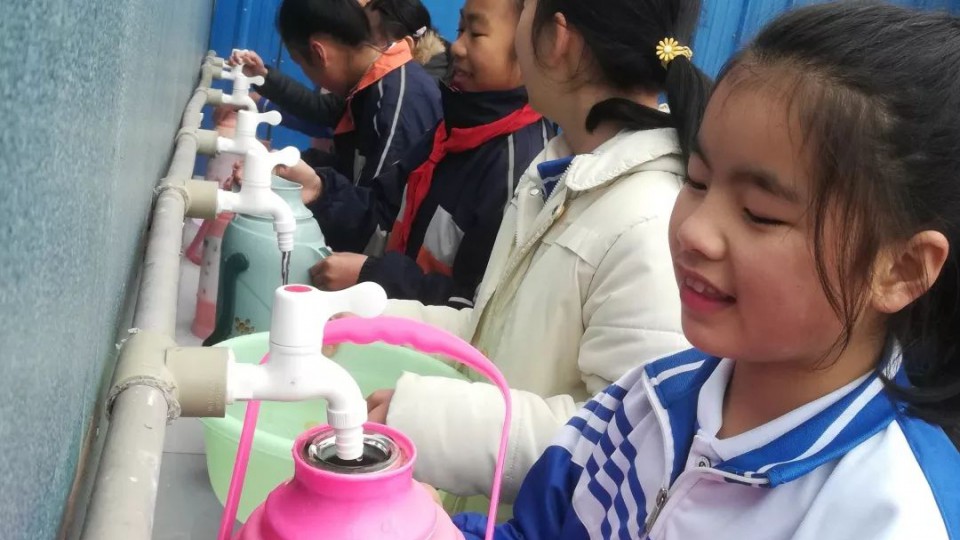 你们的笑脸是太阳雨最好的新年礼物！