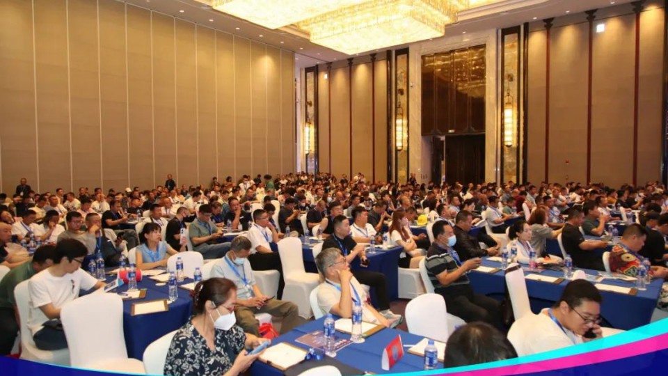 太阳雨空气能亮相中国北方清洁供暖峰会（呼和浩特站）