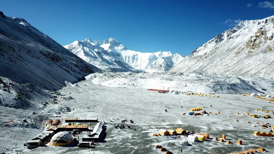 太阳雨发布《珠峰守护计划2025》：清洁能源科技，守护地球之巅